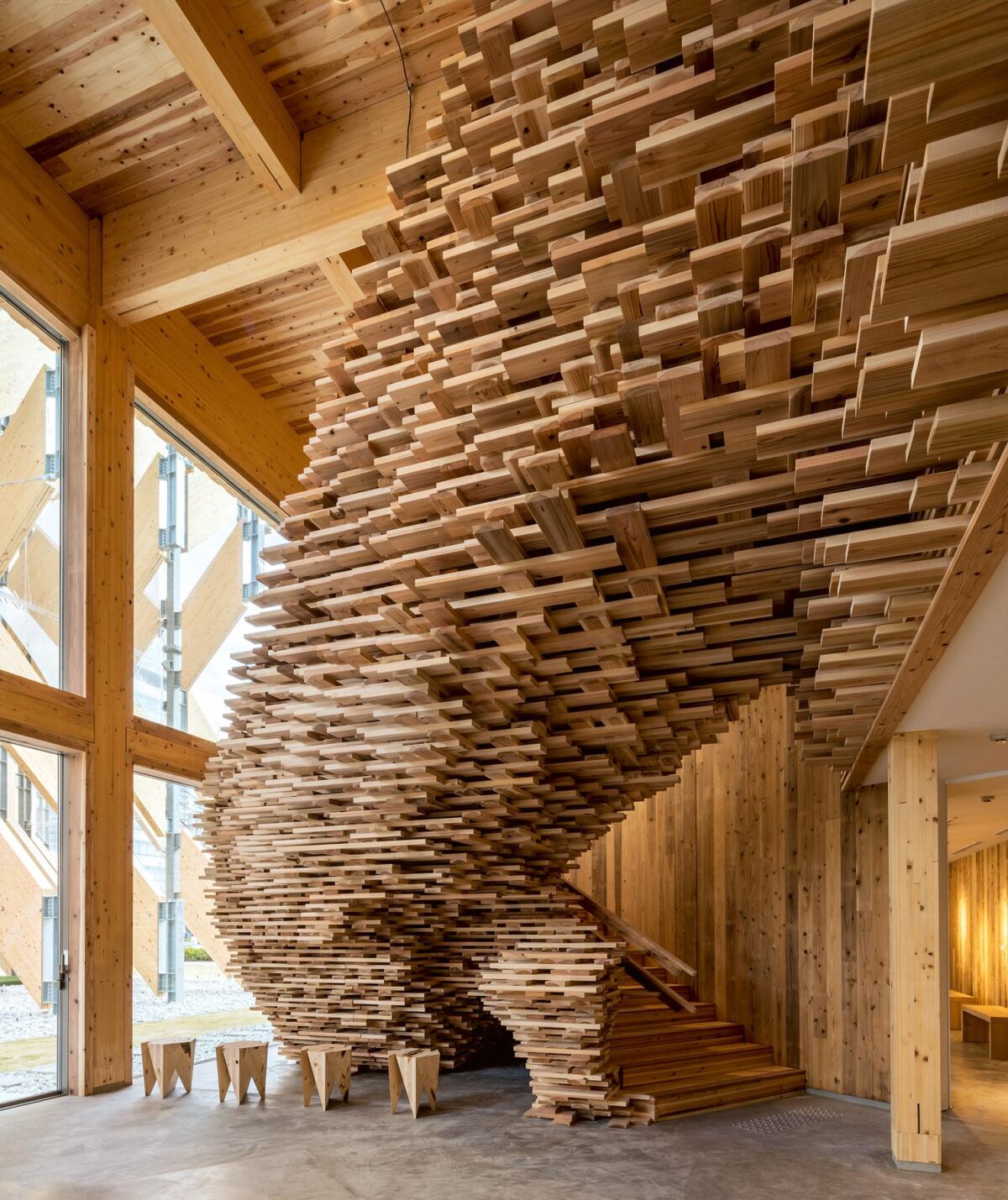 Arquitectura efímera: pabellones internacionales en madera